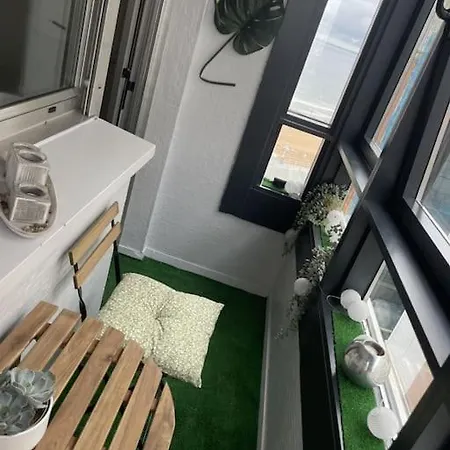 Espectacular Piso En La Playa Gijon